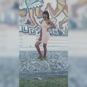 Meet your Posher, Tassi-ann